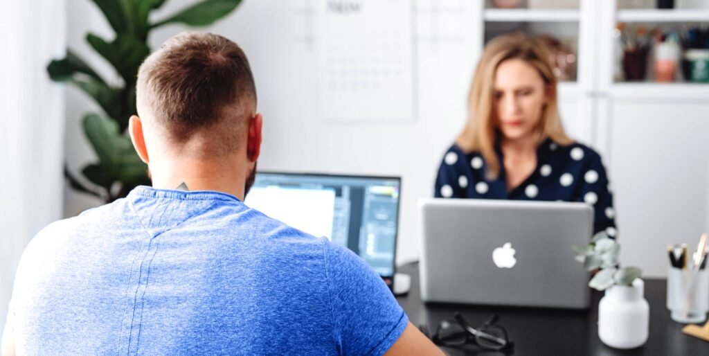 How to Get Your First Freelance Client With No Experience