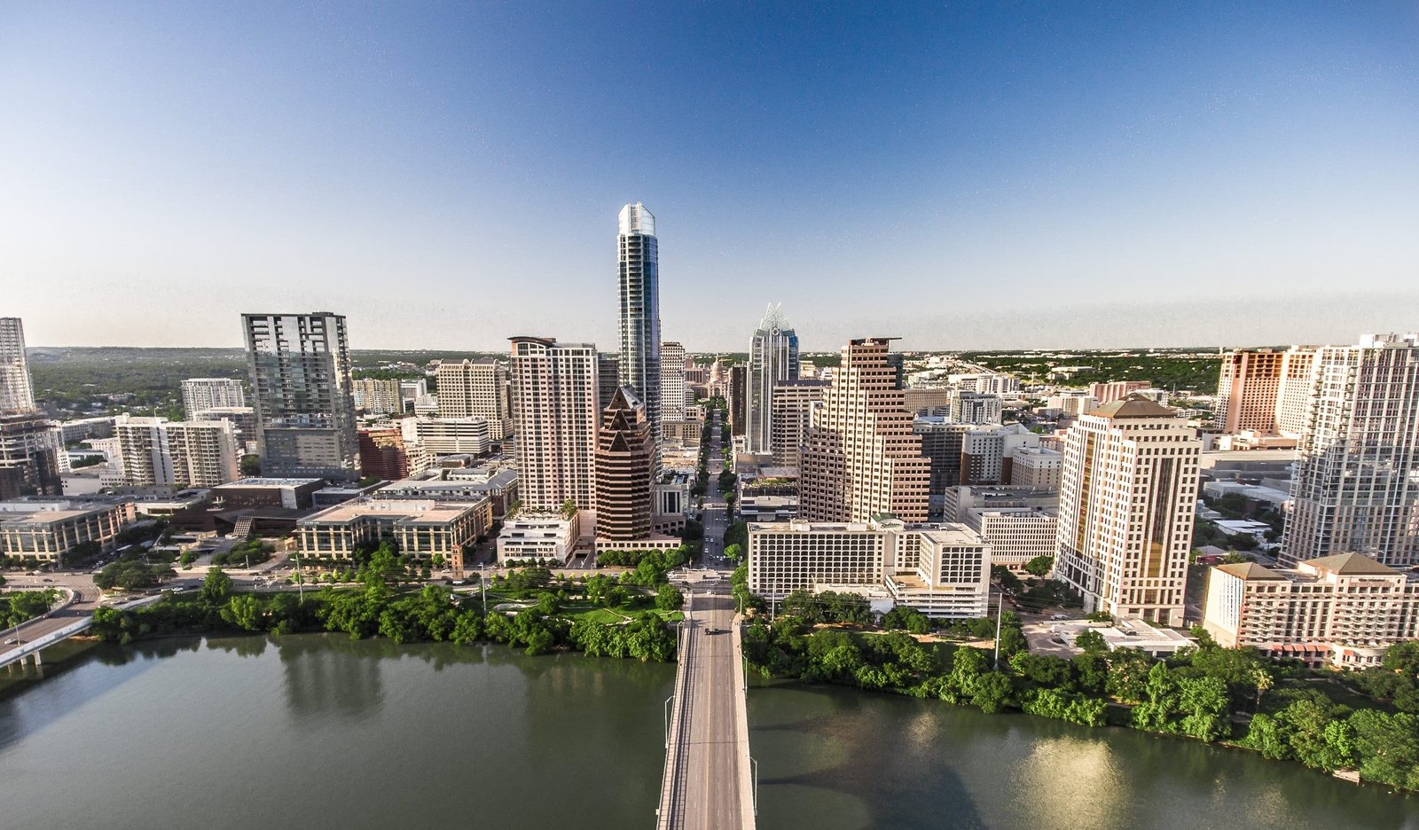 Choosing the Right Office Location for Clients, Teams, and Growing Businesses