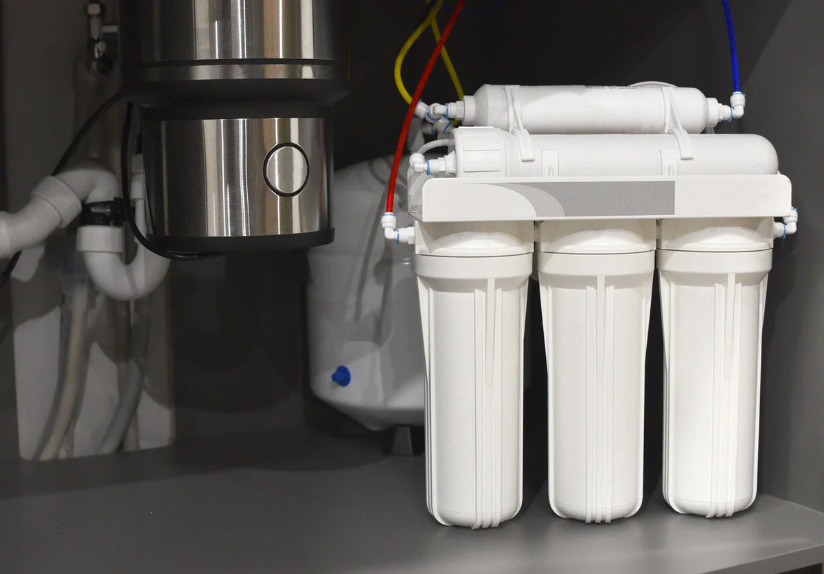 Understanding Modern Water Treatment: Reverse Osmosis and UV Disinfection